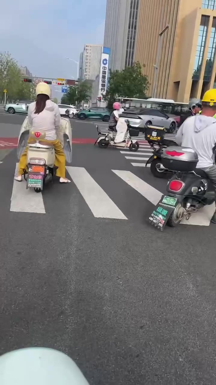 提车 #车祸（视频 1/4）