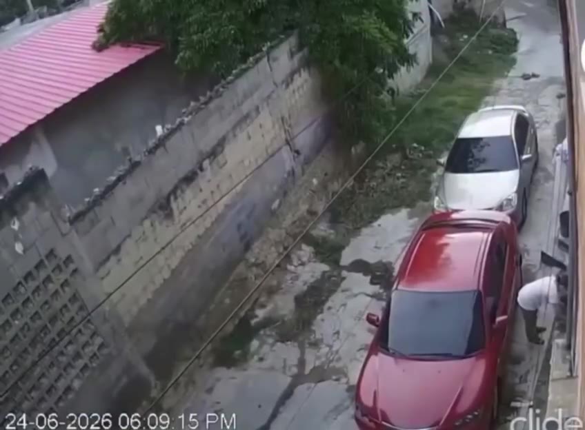 地球太危险了快跑吧 ！（视频 1/1）