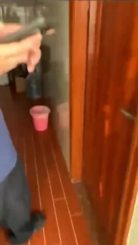 #抓奸 #捉奸在床 集美被打耳光（视频 1/1）