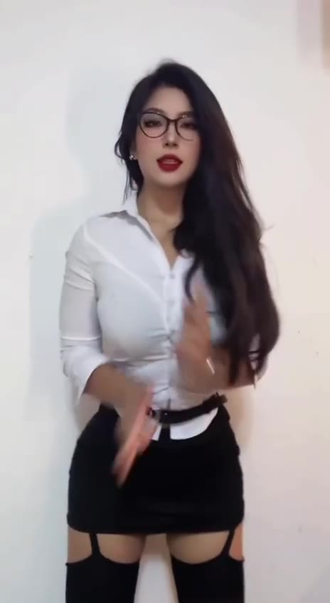 抖音 Hailey海狸（视频 1/1）